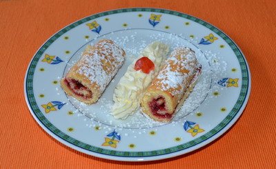 Rezept Mini-Biskuitrouladen Mini-Biskuitrouladen Rezept