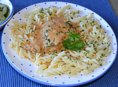 Rezept Paprikahenderl mit Joghurtsoße Paprikahenderl mit Joghurtsoße Rezept