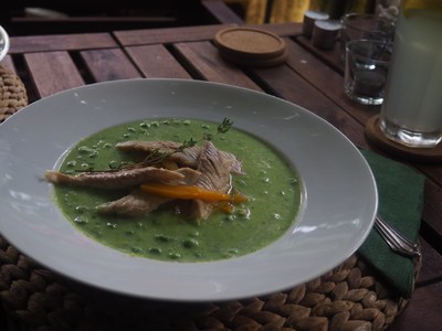 Rezept Erbsensuppe mit Forelle Erbsensuppe mit Forelle Rezept