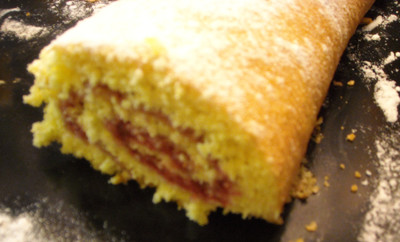 Rezept Biskuitroulade / Warme Zubereitung Biskuitroulade / Warme Zubereitung Rezept