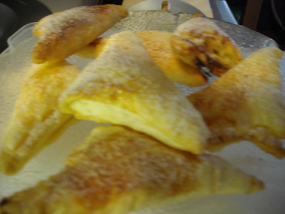 Rezept Blätterteig oder Plunderteigpolsterzipfel Blätterteig oder Plunderteigpolsterzipfel Rezept