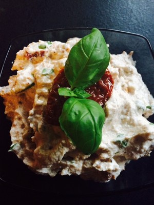 AUFSTRICH von getrockneten TOMATEN Rezept