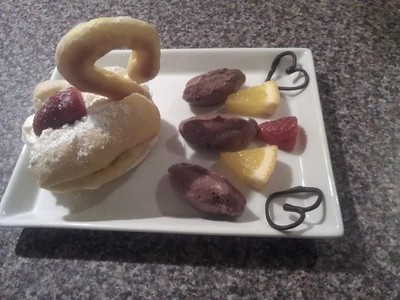 Rezept Brandteigschwan mit Mousse Au Chocolat ! Brandteigschwan mit Mousse Au Chocolat ! Rezept