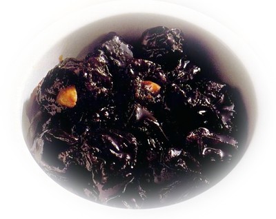 Rezept Dörrpflaumen in Tokajer Wein Dörrpflaumen in Tokajer Wein Rezept