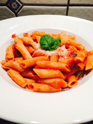 Rezept DINKEL PENNE all Arrabbiata DINKEL PENNE all Arrabbiata Rezept