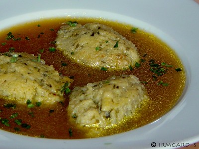 Rezept Bärlauchnockerlsuppe Bärlauchnockerlsuppe Rezept