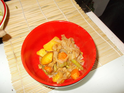 Rezept Nikujaga ( Fleisch mit Kartoffeln ) Nikujaga ( Fleisch mit Kartoffeln ) Rezept