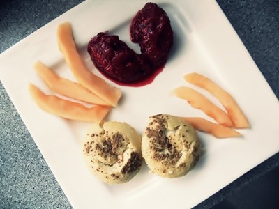 Rezept Zuckerfreies Grießküchlein mit zuckerfreien Erdbeersorbet Zuckerfreies Grießküchlein mit zuckerfreien Erdbeersorbet Rezept