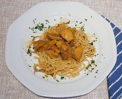 Rezept Hühnercurry mit Eiernudeln Hühnercurry mit Eiernudeln Rezept