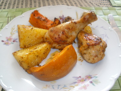 Rezept Bunte Hendlpfanne mit Kürbis und Kartoffeln Bunte Hendlpfanne mit Kürbis und Kartoffeln Rezept