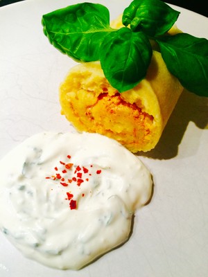 Rezept Erdäpfel Roulade mit roter Füllung Erdäpfel Roulade mit roter Füllung Rezept