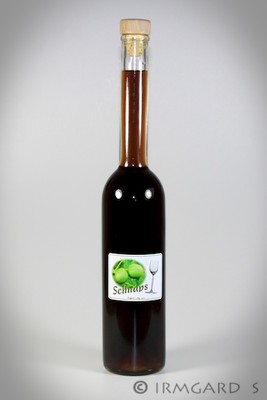 Rezept Schnaps aus grünen Nüssen Schnaps aus grünen Nüssen Rezept