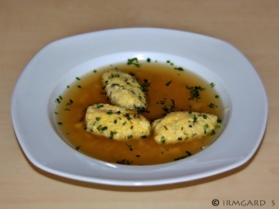 Rezept Maisgrießnockerlsuppe Maisgrießnockerlsuppe Rezept