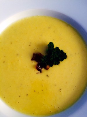 Rezept Kartoffelsuppe mit Käse und Karamell-Äpfel Kartoffelsuppe mit Käse und Karamell-Äpfel Rezept