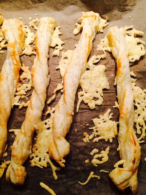 Rezept Knusperstangerl Knusperstangerl Rezept