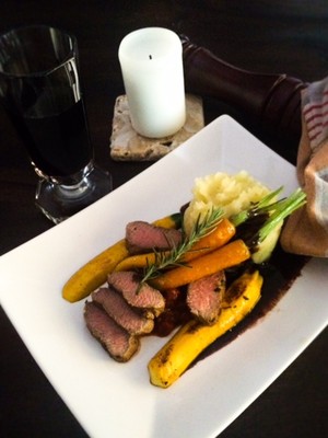 Rezept Lammrücken auf Tomatenkompott Lammrücken auf Tomatenkompott Rezept