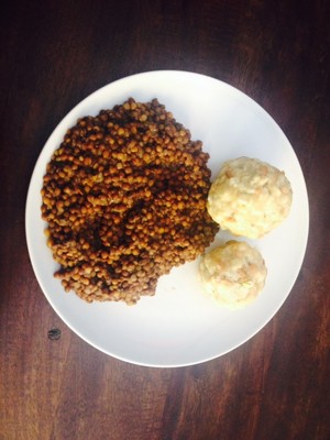 Rezept Linsen mit Semmelknödel Linsen mit Semmelknödel Rezept