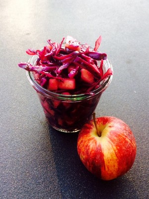 Rezept Rotkrautsalat mit Apfel Rotkrautsalat mit Apfel Rezept