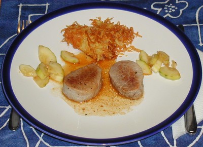 Rezept Schweinsmedaillons mit Strohkartoffeln Schweinsmedaillons mit Strohkartoffeln Rezept