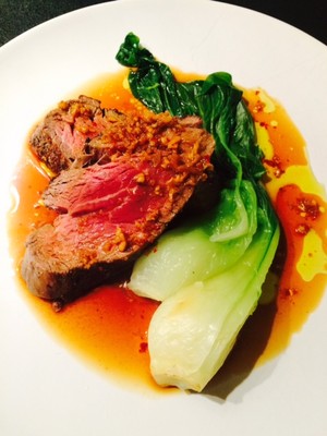 Rezept STEAK vom Rind mit Ingwer - Knoblauch Sauce STEAK vom Rind mit Ingwer - Knoblauch Sauce Rezept