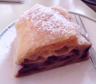 Rezept Topfen - Heidelbeerstrudel Topfen - Heidelbeerstrudel Rezept