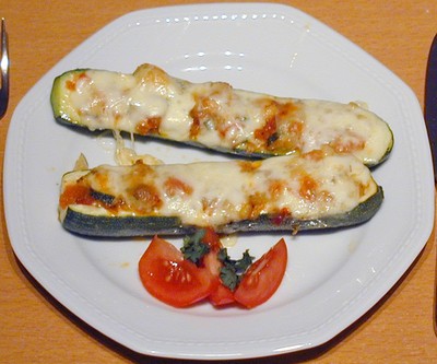 Rezept Vegetarische Zucchinischiffchen Vegetarische Zucchinischiffchen Rezept